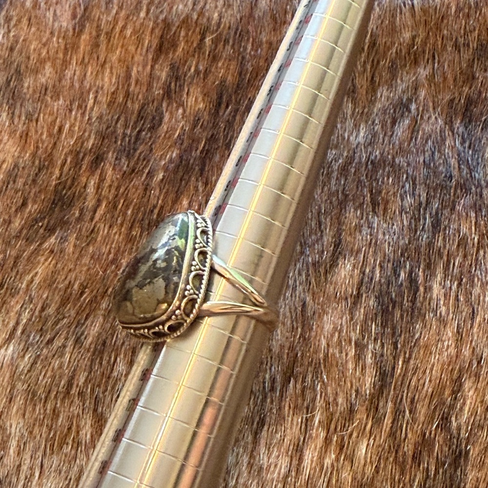 Pyrite Stone Set in Sterling Silver Ring - Picture 4 of 6